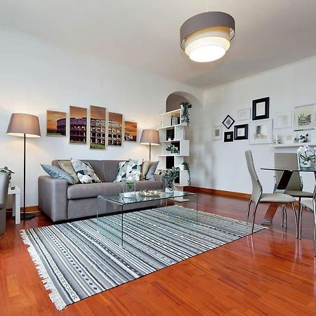 Colosseo Sunset Apartment Rome Bagian luar foto