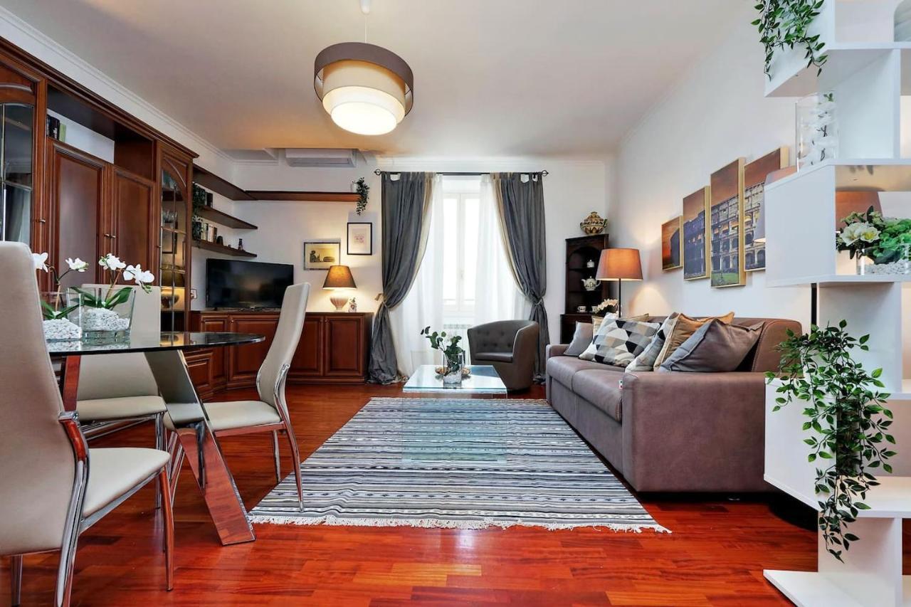 Colosseo Sunset Apartment Rome Bagian luar foto