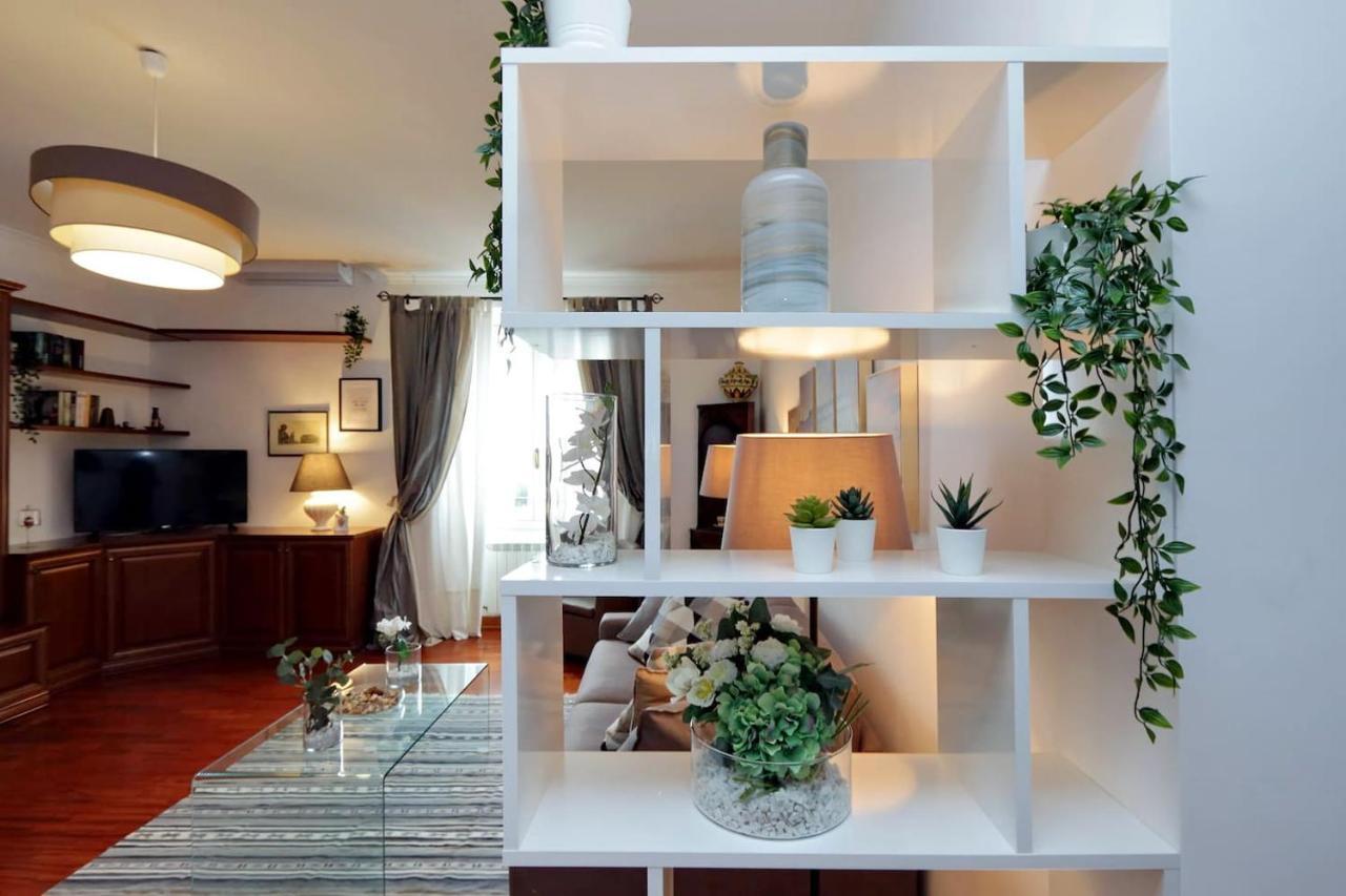 Colosseo Sunset Apartment Rome Bagian luar foto