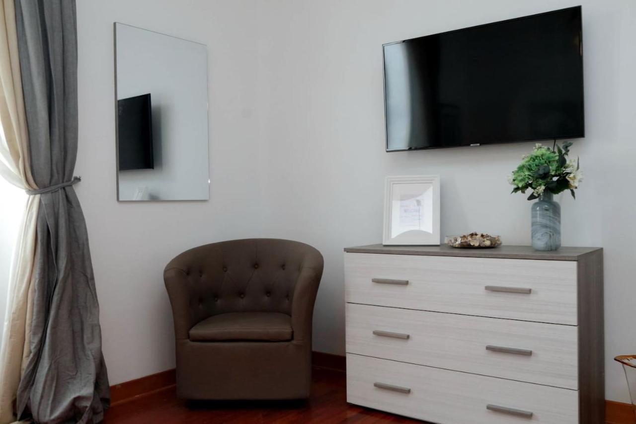 Colosseo Sunset Apartment Rome Bagian luar foto