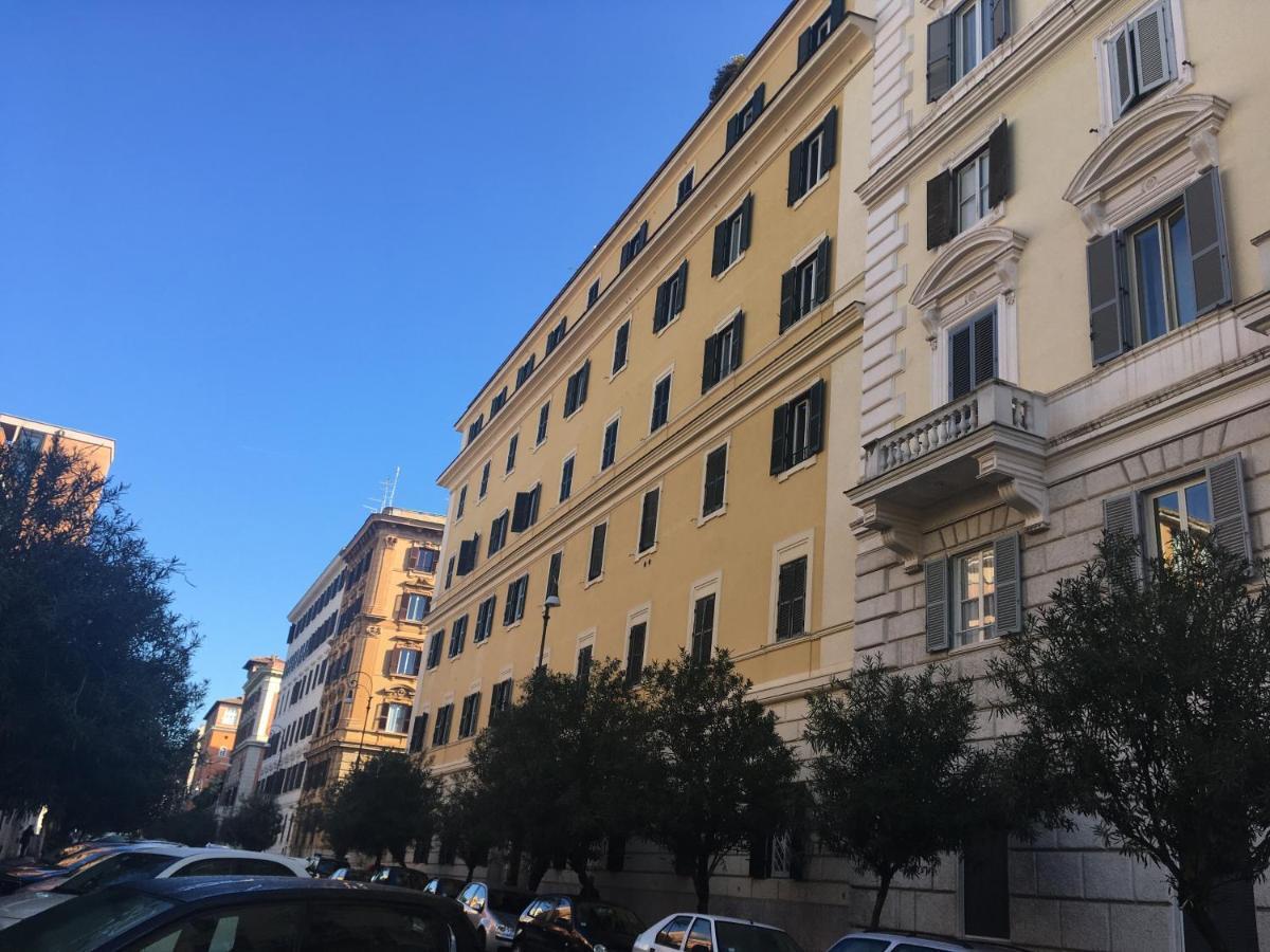 Colosseo Sunset Apartment Rome Bagian luar foto